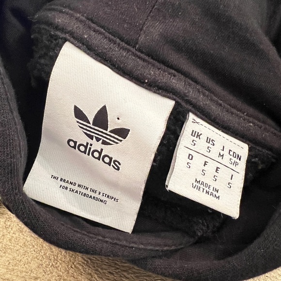 Adidas Men’s Small Black Hoodie Sweatshirt with Shmoo Ghost Trefoil - Picture 10 of 10